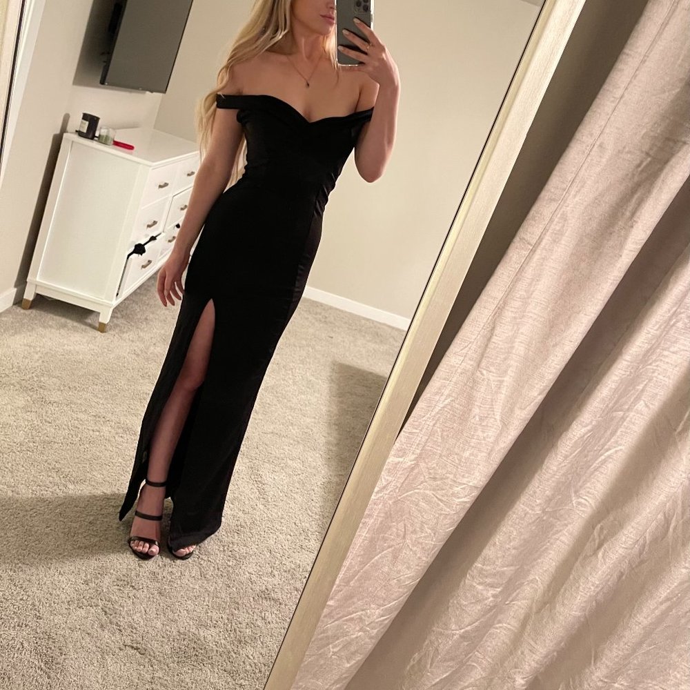 Black Off the Shoulder Formal Dress